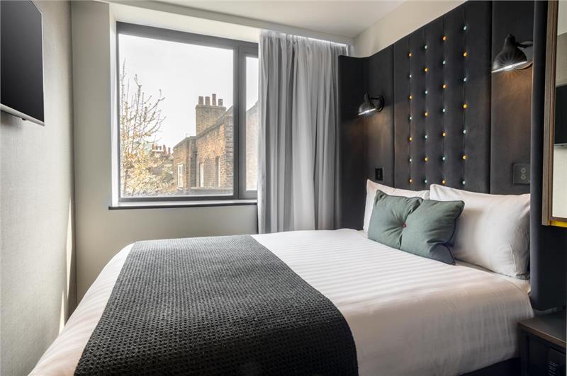 Point A Kensington Olympia Hotel London Exterior photo